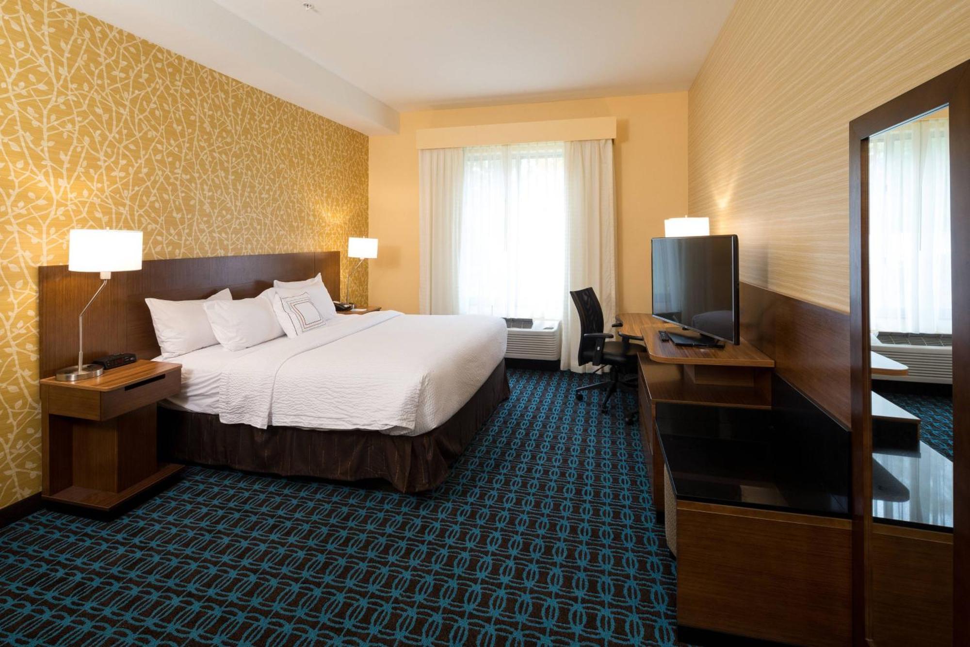Fairfield Inn & Suites By Marriott Detroit Chesterfield Экстерьер фото